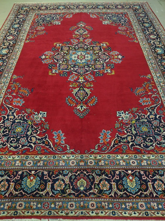 10'1" X 14' 5" Irani Handmade Area Rug – 10'1" × 14'5"
