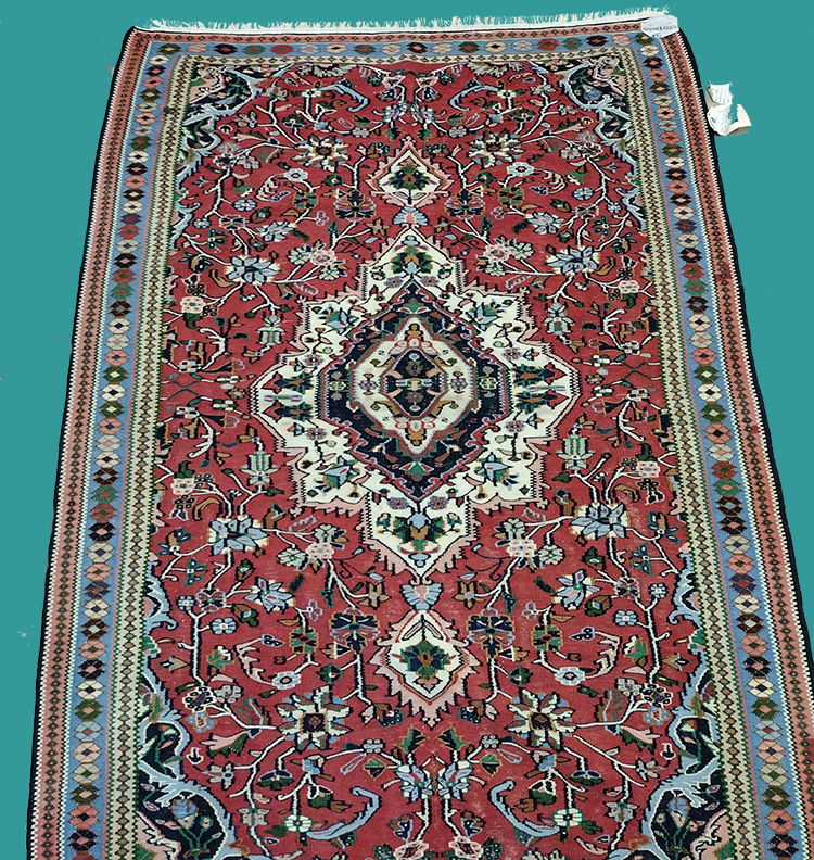 4'3"X6'5" Iran Kilim Hand Knotted Carpet – 4'3" × 6'5"