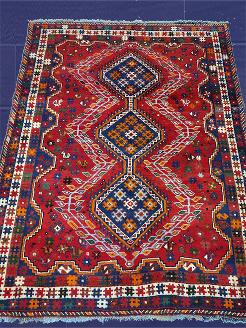 5'1" X 6'6" Persian Shiraz Hand Woven Small Carpet – 5'1" × 6'6"