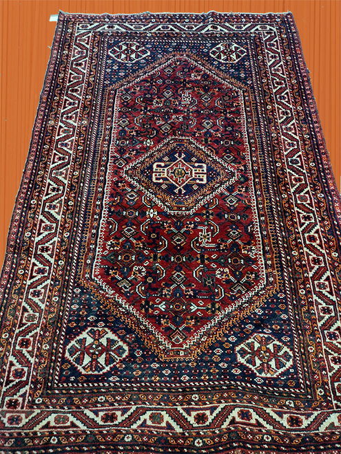 5'5"X8'1" Persian Shiraz Hand Knotted Medium Area Rug – 5'5" × 8'1"