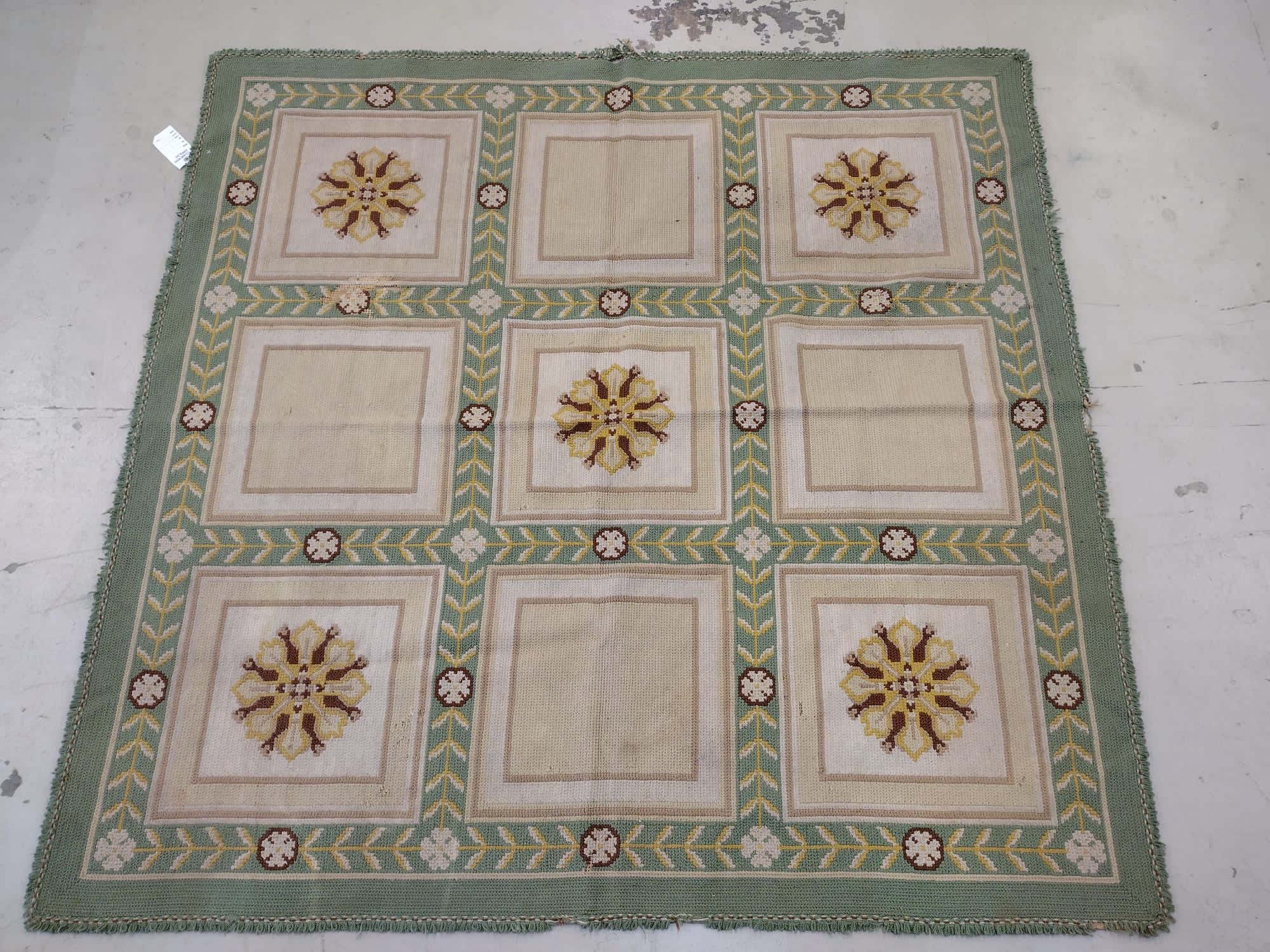 5'8"X5'9" Romania Needlepoint Square Rug – 5'8" × 5'9"