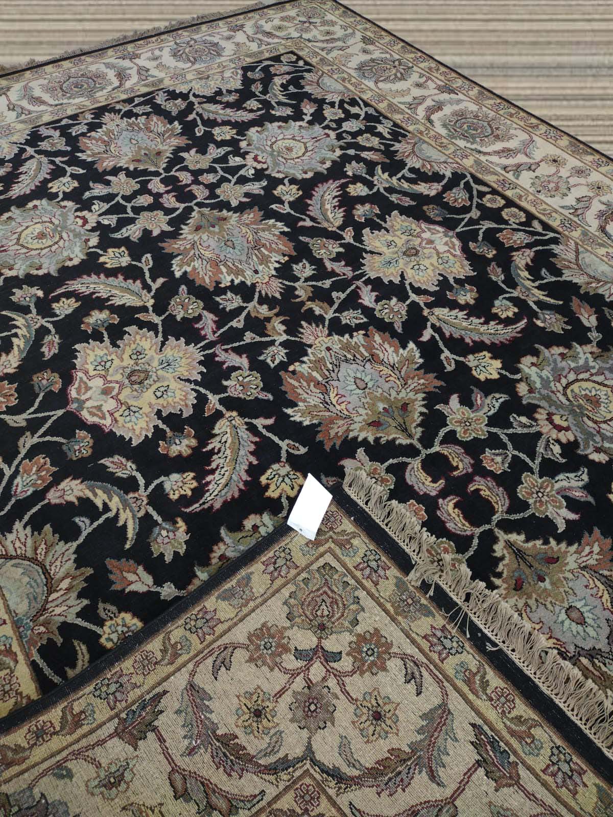9'X12' Black/Beige Indian Hand Woven Floral Area Rug – 9' × 12'
